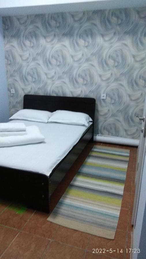 Хостел 689Capsulehotel&Coffee Almaty Esterno foto